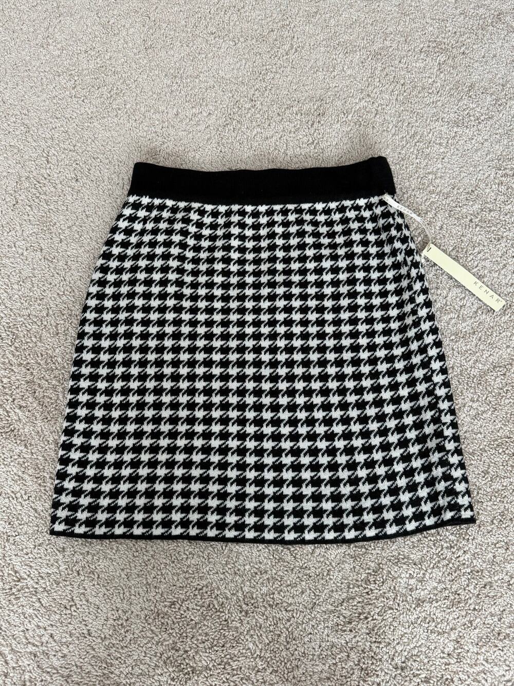 Kenar Houndstooth Knit Mini Skirt Black White NWT Size M